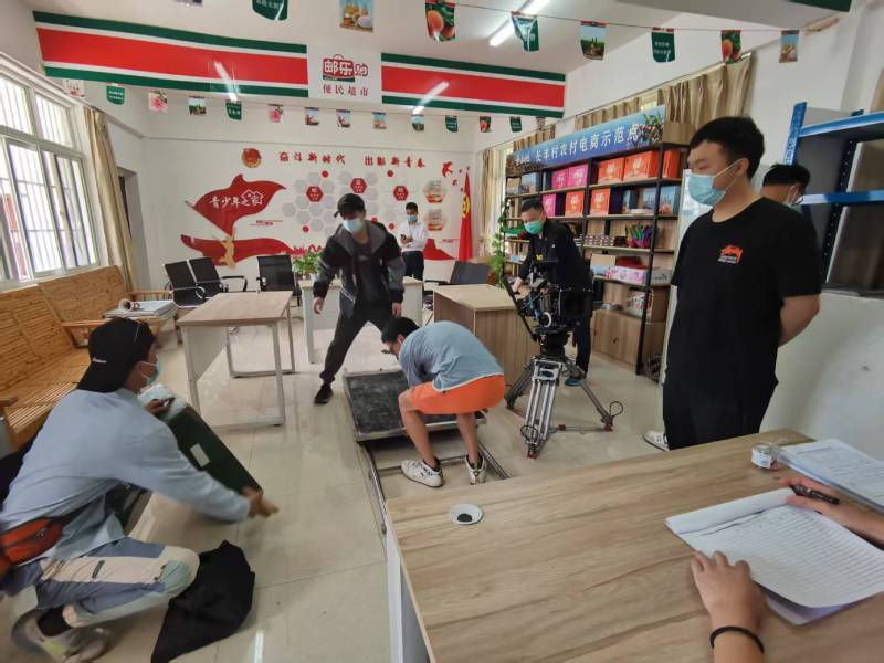 漠河县广告片拍摄公司：极简主义践行者，少即是多的视觉哲学
